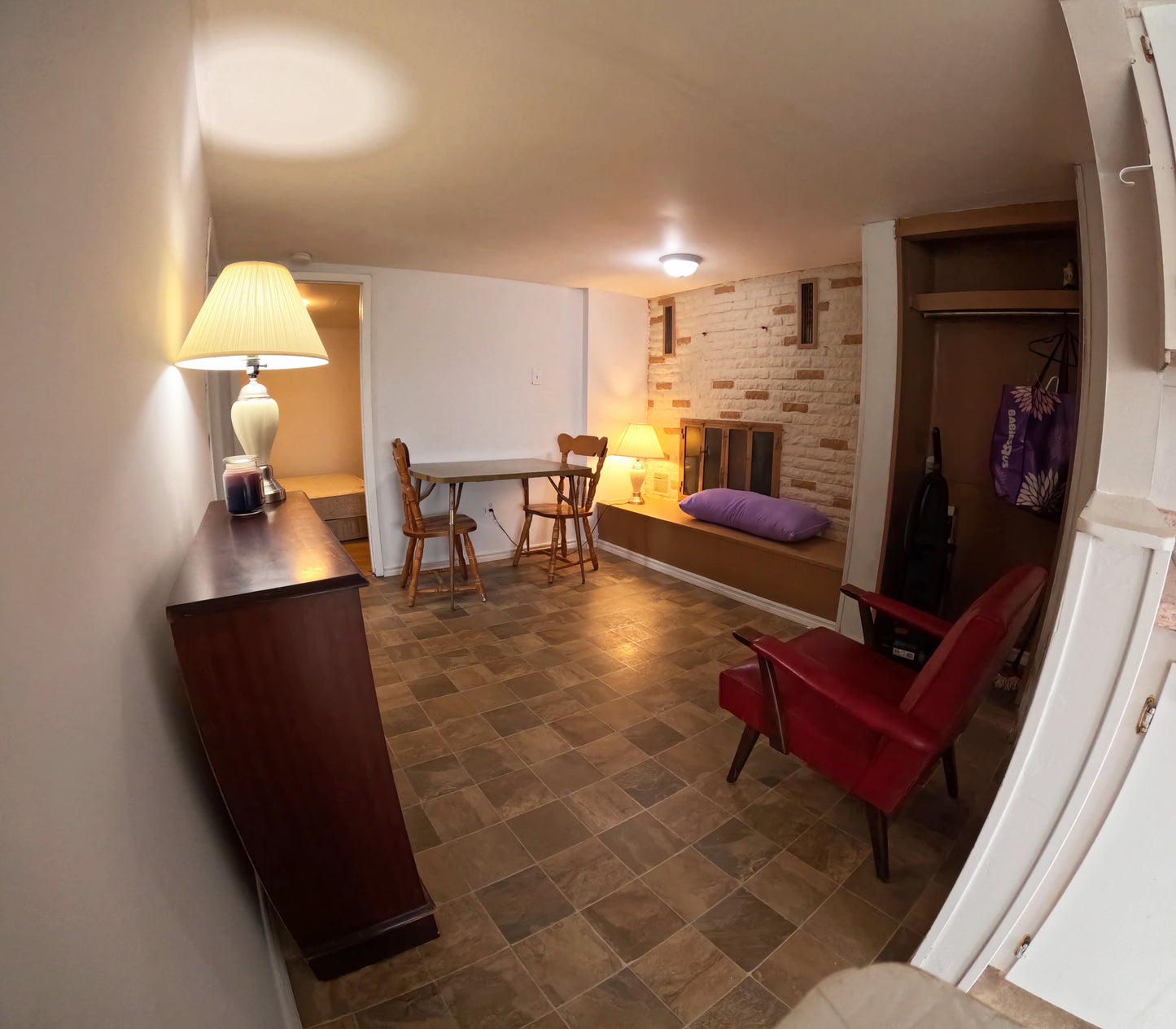 Apple Blossom Apartment