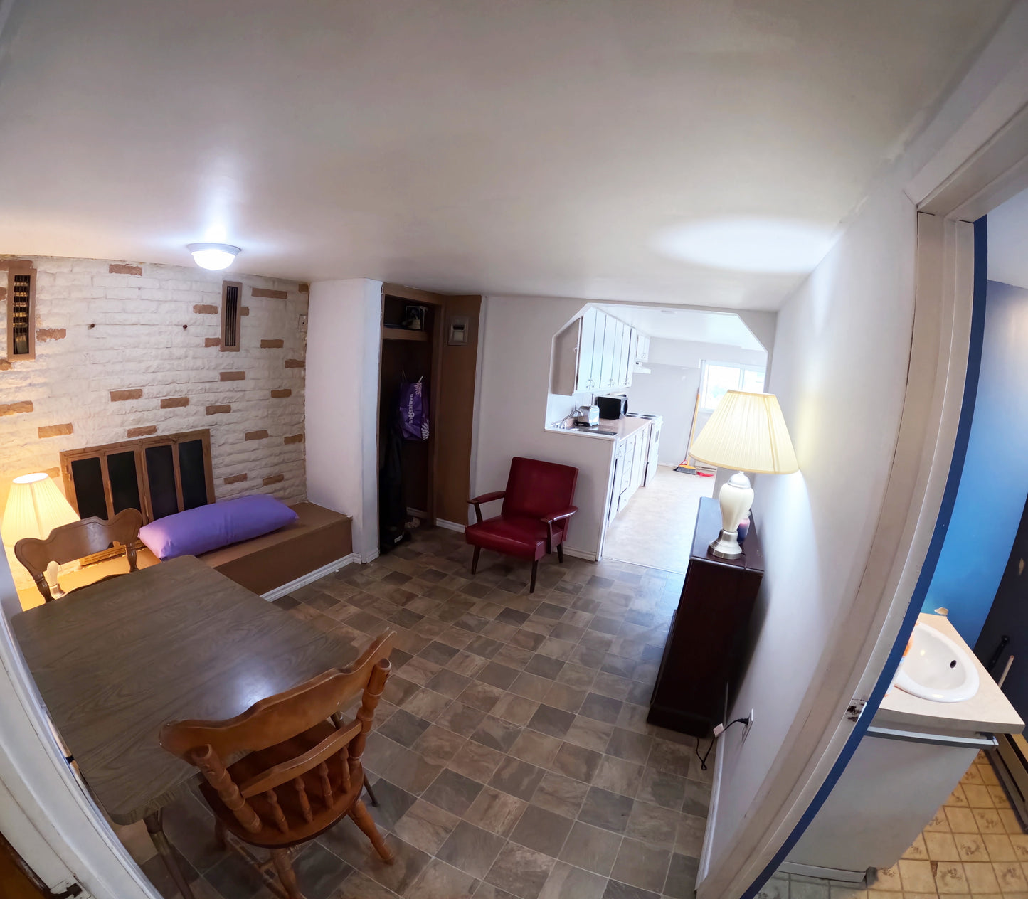 Apple Blossom Apartment